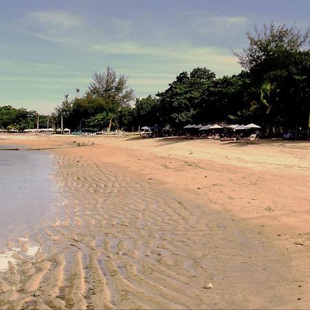 Zen Rooms Sanur Blanjong Sekawaru Bagian luar foto