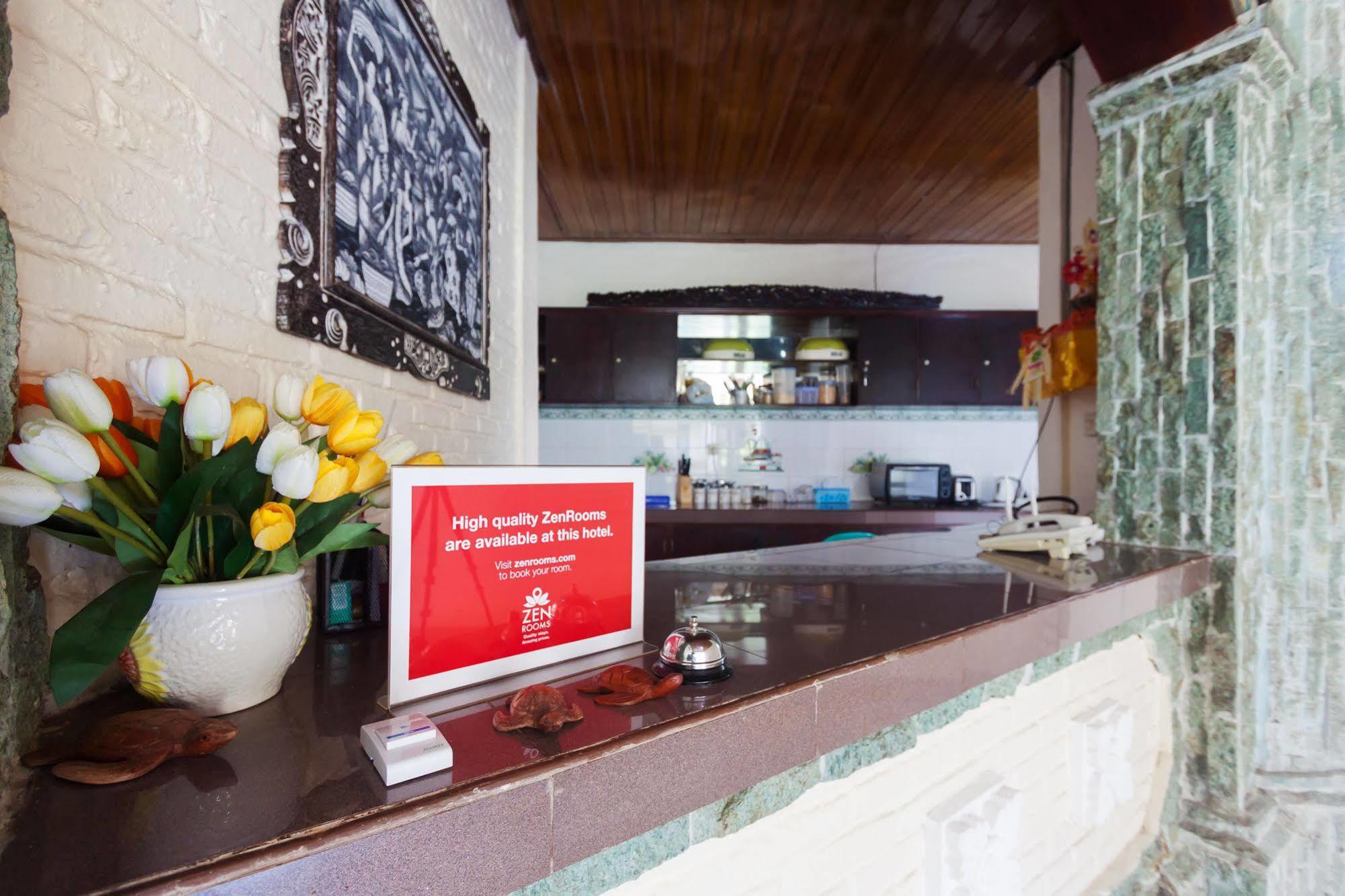 Zen Rooms Sanur Blanjong Sekawaru Bagian luar foto